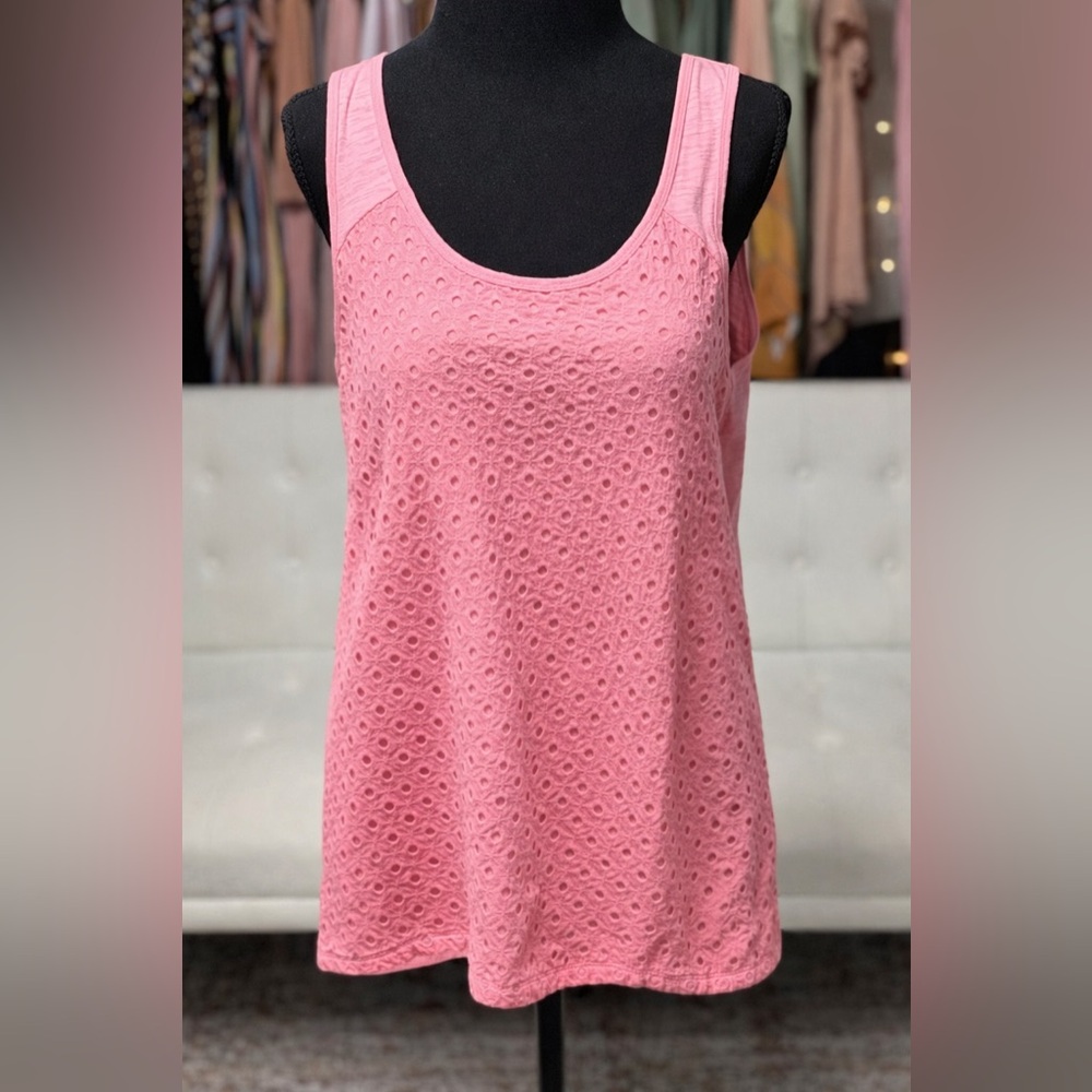 Gap Pink Eyelet Tank Top Sleeveless Scoop Neck Women’s Medium
